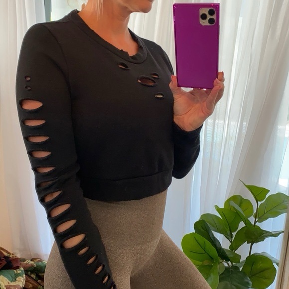 Tops - Black Distressed Crop Top